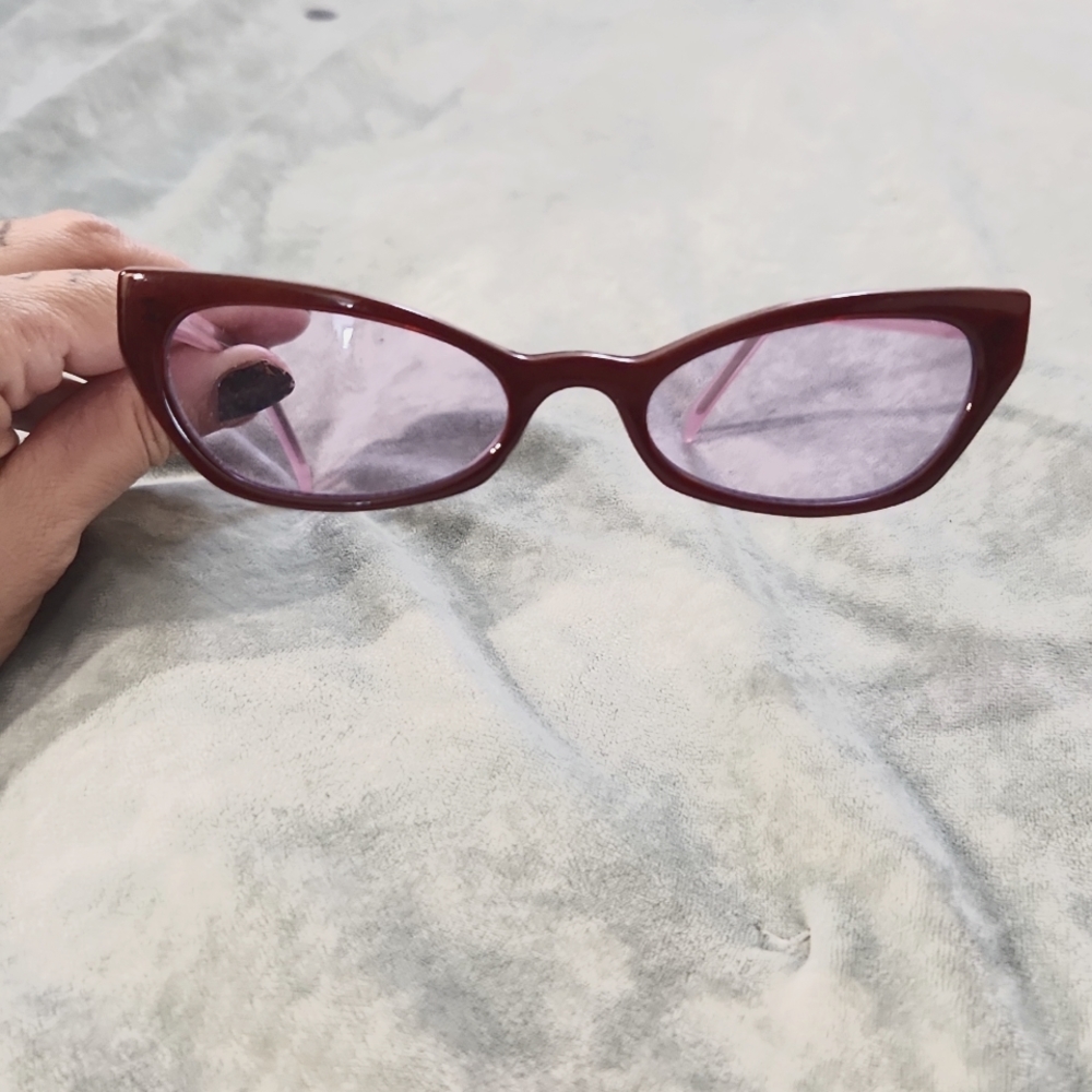 Vintage Cateye purple lense glasses